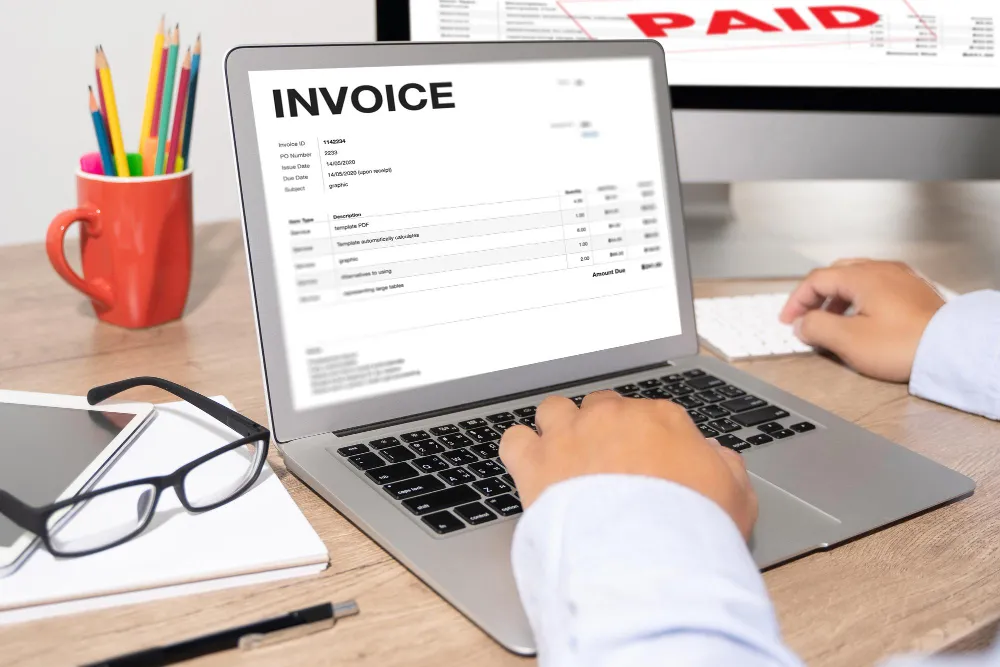 Invoice Business Software vs. Manual Invoicing